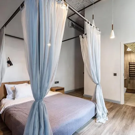 Old Brewery Loft In Paupys By Urban Rent Apartment