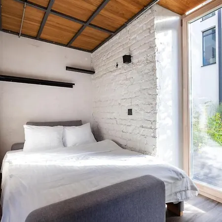 Old Brewery Loft In Paupys By Urban Rent Apartment Wilna