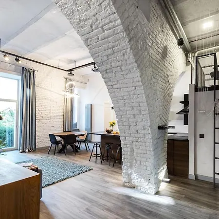 Old Brewery Loft In Paupys By Urban Rent *