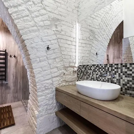 Old Brewery Loft In Paupys By Urban Rent * Vilna