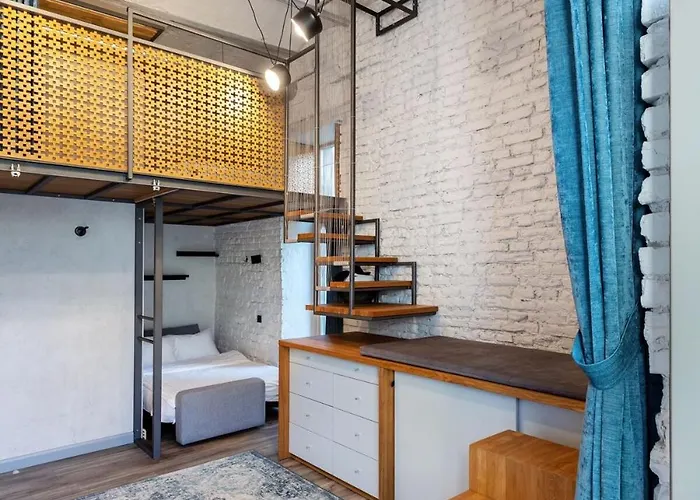 Апартаменти Old Brewery Loft In Paupys By Urban Rent *